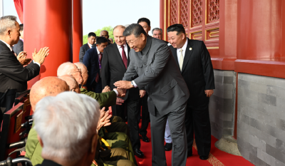 和总书记面对面｜英雄登上天安门城楼