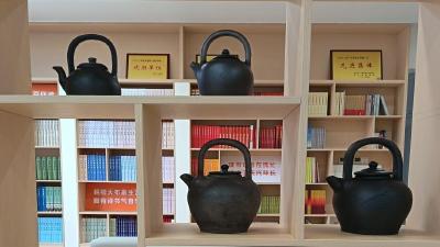 省级非物质文化遗产“杨林乌壶”入藏汉川市档案馆