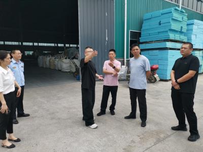 省建筑保温材料整治专班来汉川督查：揪隐患、提要求，促行业安全质量双提升