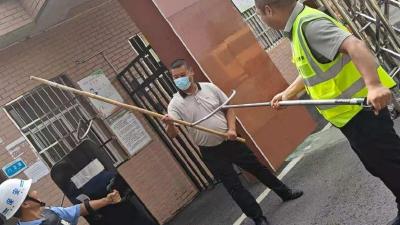 里潭乡胜一中心小学开展反恐防暴演练 筑牢校园安全防线