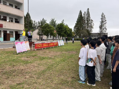 禁毒+反诈+交通安全，这堂法治课“燃”爆播义中学