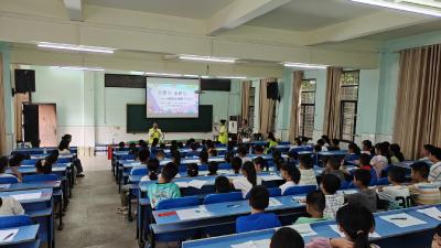 汉川市心理协会与市精神卫生中心联动 为学生送上心理健康“开学礼”
