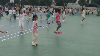 里潭乡：以绳为媒促健康，全员参与增活力