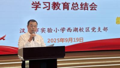国防春蕾润童心  结对帮带进校园