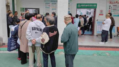 免费体检进家门，老年居民“检”到安心