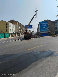 完善基础设施 点亮出行安全灯