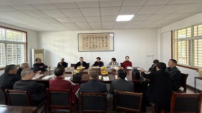 马鞍乡举行退休干部重阳节座谈会