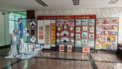 童真笔触绘山河！汉川东风小学百幅美育佳作惊艳亮相——看娃娃们如何用画笔“圈粉”教育局展厅