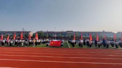 汉川市福星中学举行第22届田径运动会