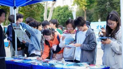 诚意与温度共筑人才港湾 汉川赴武汉理工大学引才