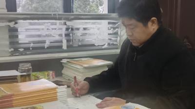 “双料校长”张力：以心为犁，深耕湖乡