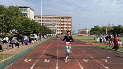 马口中学举办2025年秋季田径运动会