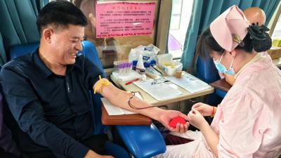 汉川市红十字会：69人热血汇聚，传递生命希望
