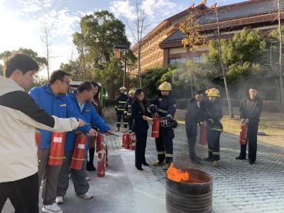 汉川市消防救援大队走进天屿湖酒店开展消防培训演练