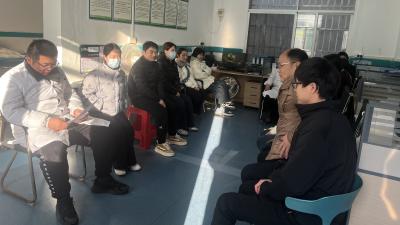 脉旺镇卫生院开展医德医风专题学习会