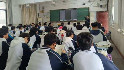 初中校长到汉川一中“取经”，觅得教育提质“金钥匙”