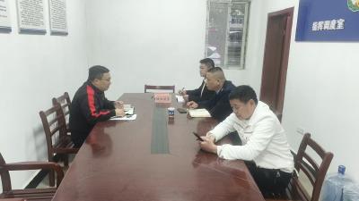 刘家隔镇专题调度“两保”征收工作 全力筑牢民生防线