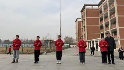 汉川市城关小学举行“一路书香伴成长”阅读系列活动表彰大会