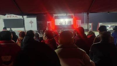 垌塚镇：皮影唱响乡村夜 “点亮”村民夜生活