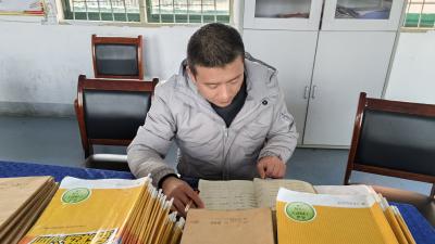 抓实备教研改辅 赋能教学提质效——韩集宗申明声小学月度教学常规检查全面开展