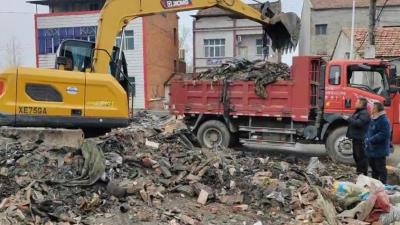 沉湖镇开展年末环境卫生提升整治行动