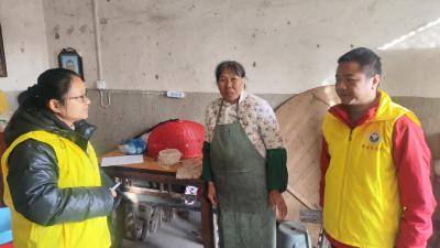 南河乡多部门联动助力社戒社康低保户提档升级