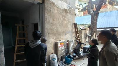 织布厂宿舍承重告急，欢乐街社区两委实干解忧