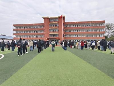 感知风俗韵 情暖冬至日 ——杨林沟中学开展冬至主题晨会