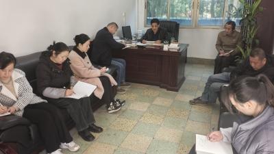 汉川市土地勘测开发利用中心开展《对“躺平式干部”必须说“不”》专题学习研讨会