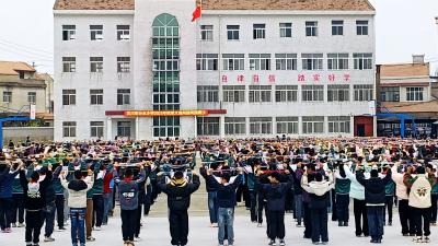 汉川市分水小学开展阳光大课间跳绳操展示