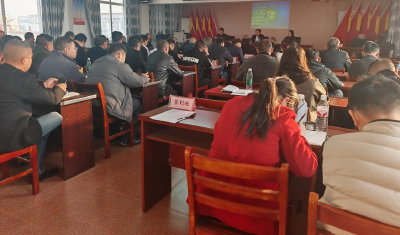 回龙镇召开村级报账培训会 筑牢财务规范“防火墙”