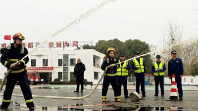 汉川市组织开展多种形式消防队伍技能竞赛