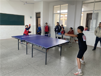 汉川经济开发区中心初中举行第十三届小学生乒乓球比赛