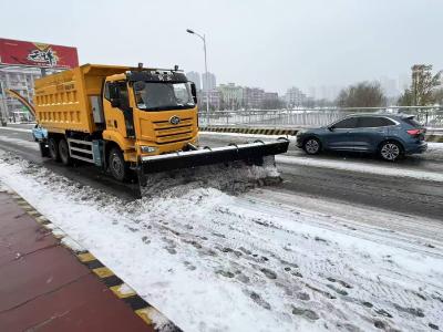 闻雪而动，汉川市城市管理系统全员上阵战雨雪