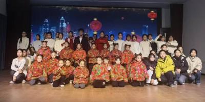 中洲中学举行元旦文艺汇演
