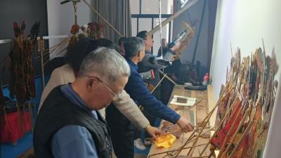 当皮影戏遇上年货大集：石剅村的“忠义”年味