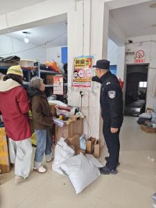 “把脉”寄递物流！守护“小包裹”里的“大安全”