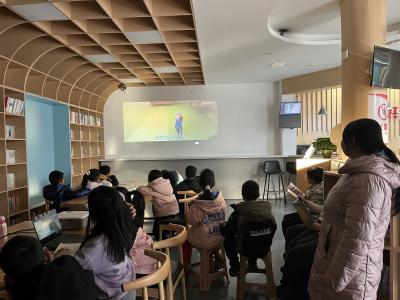 警心+童心 光影传真情