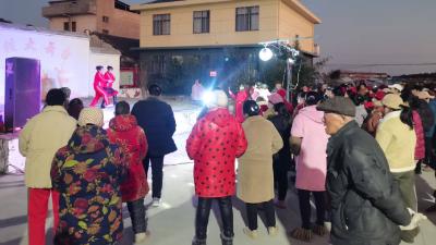 乡村舞台“燃”起来！杨林沟镇白鱼村“村晚”话新风，移风易俗入人心