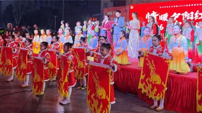 西湖路社区举行2026年迎新春文艺汇演