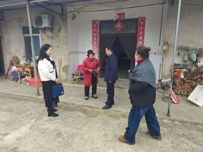 岁寒送暖守初心，清廉护航迎新春  ——中洲农场纪委走访慰问困难党员  