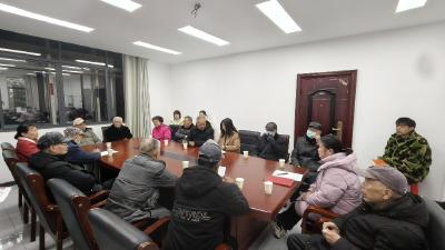 仙女山街道欢乐街社区5个支部同步组织召开生活会并开展民主测评