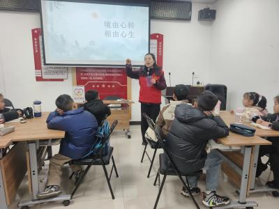 暖心护航！汉川心理团辅走进社区托管班