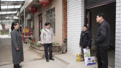汉川：新春暖意浓 爱老慰问情更切