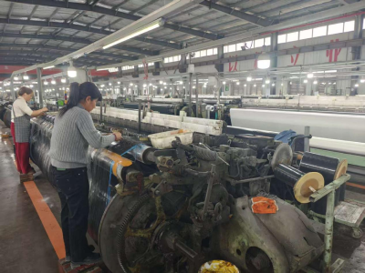 复工复产抢工期　全力冲刺开门红——湖北恒弘塑业科技发展有限公司按下复产“加速键”