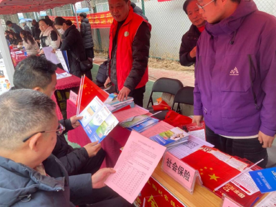 就业社保 “一站式”，政策服务零距离