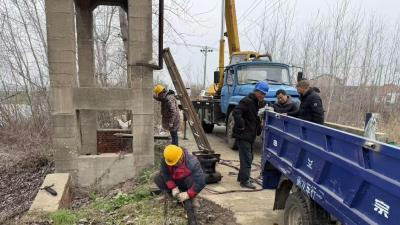 分水镇抓实泵站养护　守护农业生产“生命线”