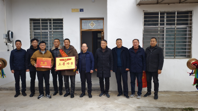 张紫颖、钟旭锋荣立三等功！中洲农场冬日报喜暖人心