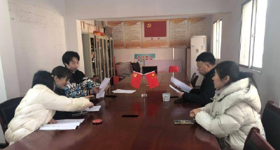 厨房漏水泡坏邻里情，书记上门“破冰”解心结