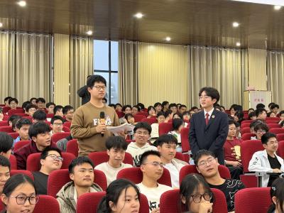 向网络犯罪说“不”！汉川一中“法治第一课”开讲